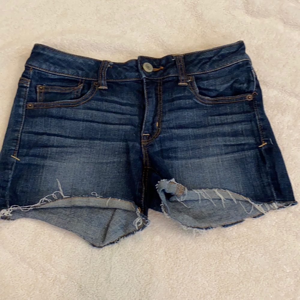 American Eagle Frayed Hem Denim Shorts